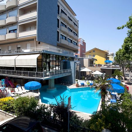Hotel Metropolitan Bellaria-Igea Marina Bagian luar foto