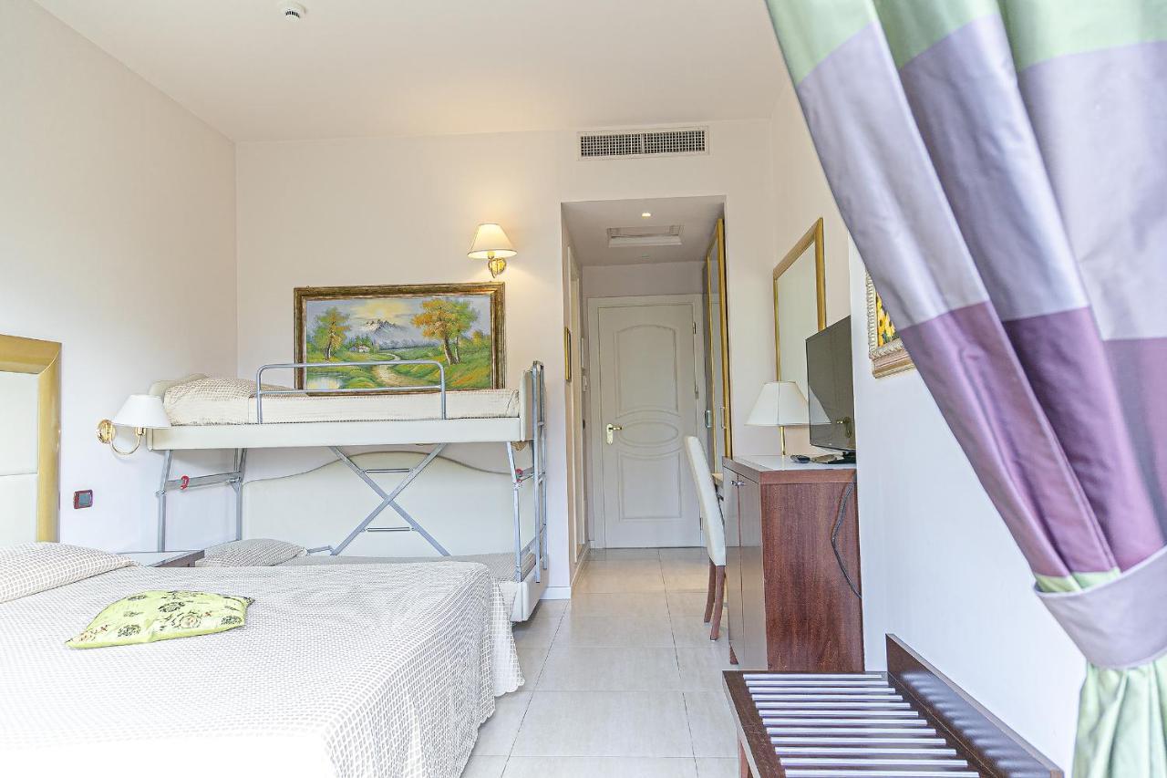 Hotel Metropolitan Bellaria-Igea Marina Bagian luar foto