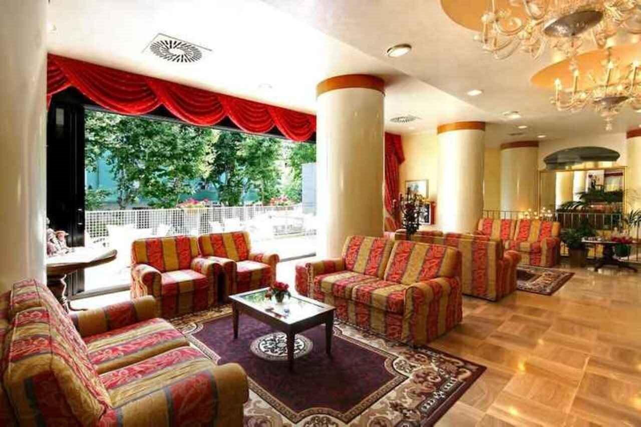 Hotel Metropolitan Bellaria-Igea Marina Bagian luar foto