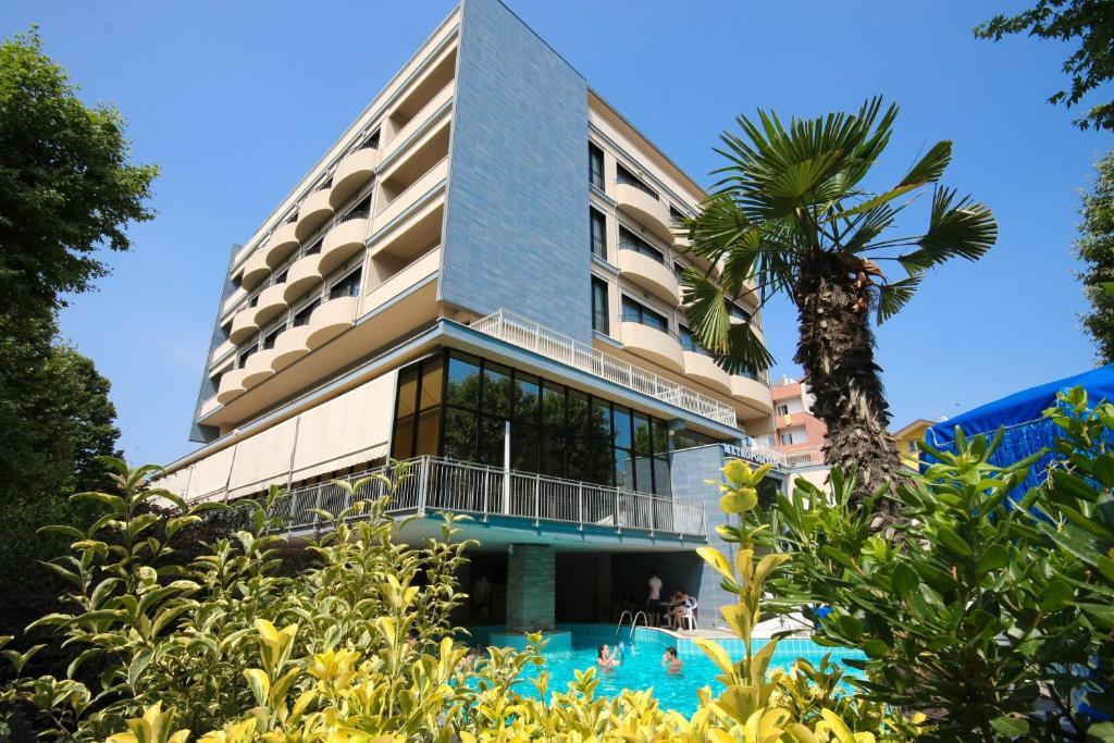 Hotel Metropolitan Bellaria-Igea Marina Bagian luar foto